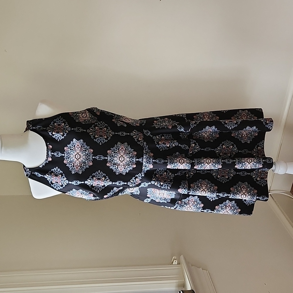 A beautiful dress size XL